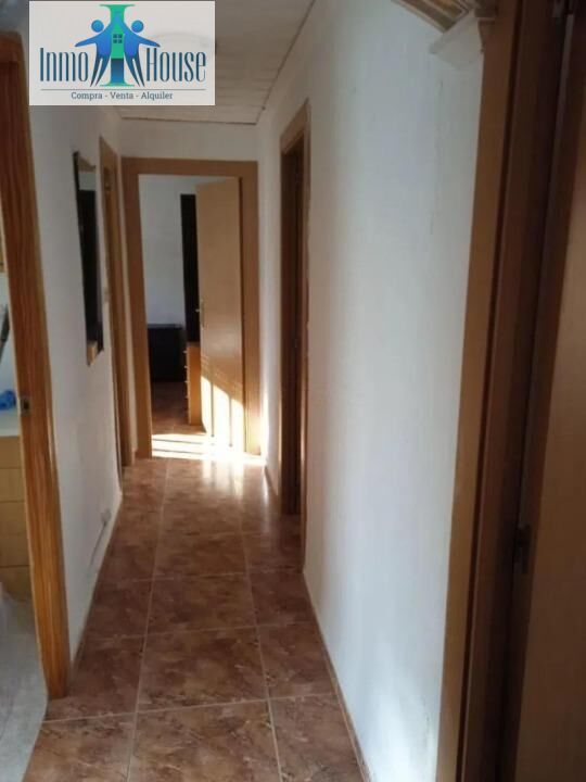 Piso en venta en  Albacete Capital con Calefacción, Trastero y Amueblado