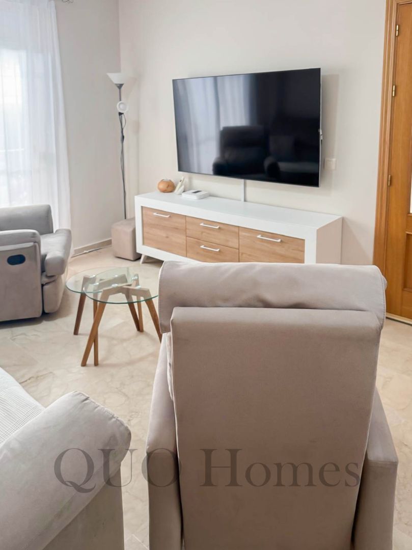 Living room of Single-family semi-detached for sale in Jerez de la Frontera  with Air Conditioner, Heating and Storage room