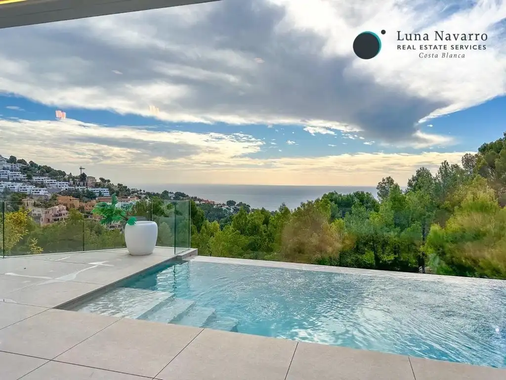 Casa o chalet en venta en Calle Cornisa, Altea ciudad