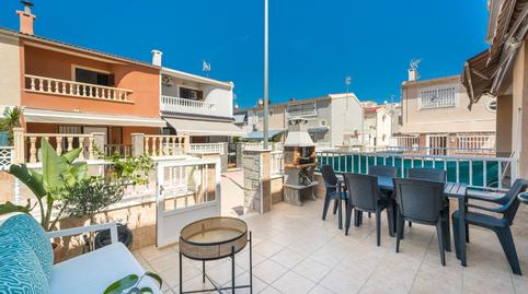 Foto 4 von Einfamilien-Reihenhaus zum Verkauf in Calle Bulnes, 3, Playa de los Náufragos, Torrevieja