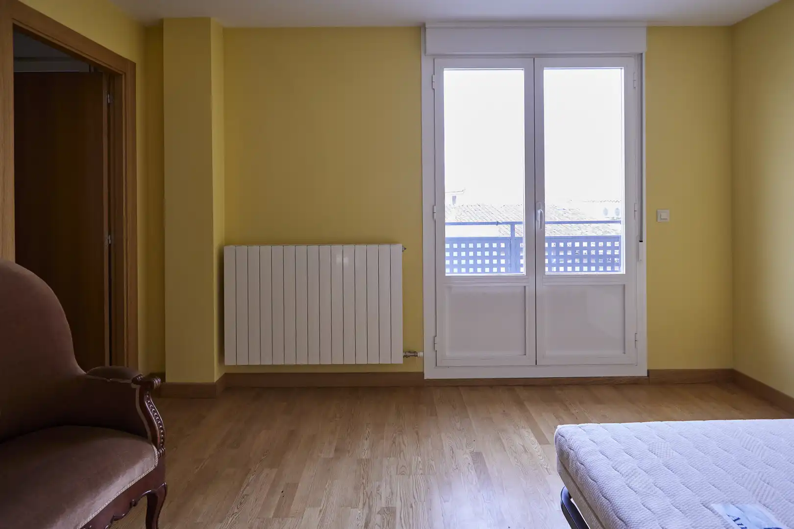 Dormitori de Casa adosada en venda en Rincón de Soto amb Calefacció, Parquet i Terrassa