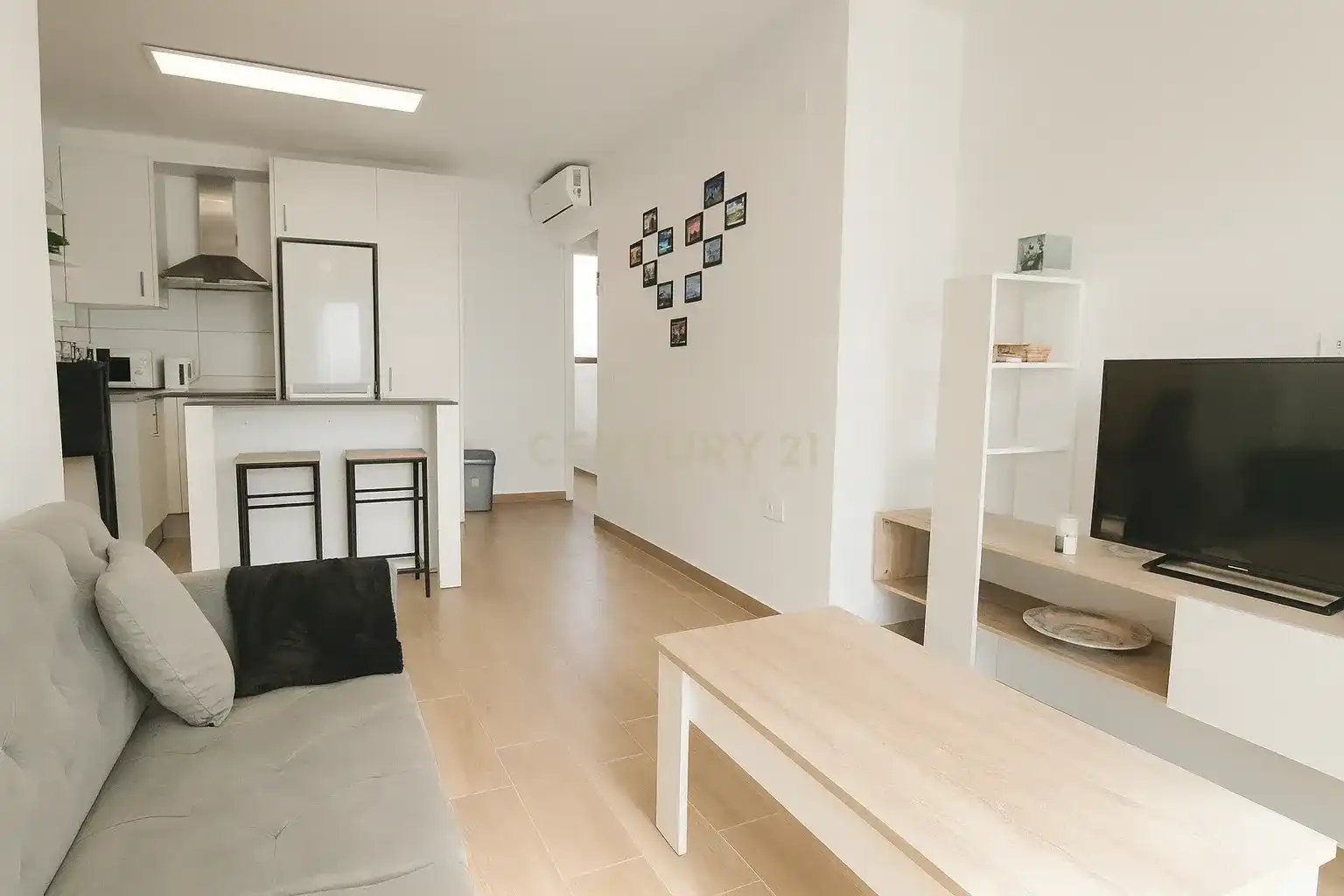 Sala de estar de Apartamento de alquiler en Calpe / Calp con Aire acondicionado, Lavadora y Microondas