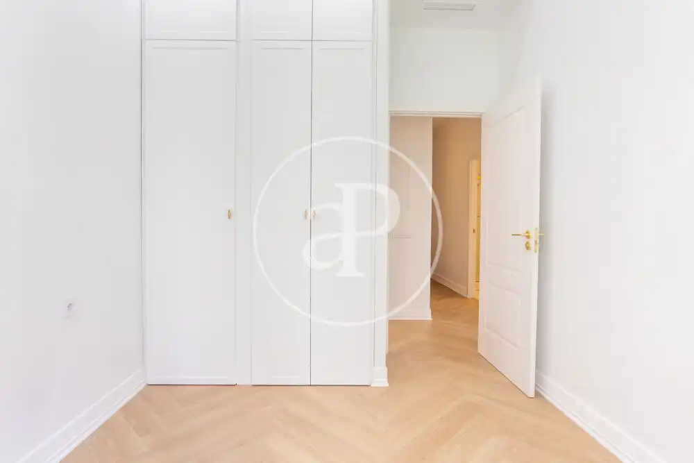Schlafzimmer von Wohnung zum Verkauf in Valencia mit Klimaanlage und Heizung
