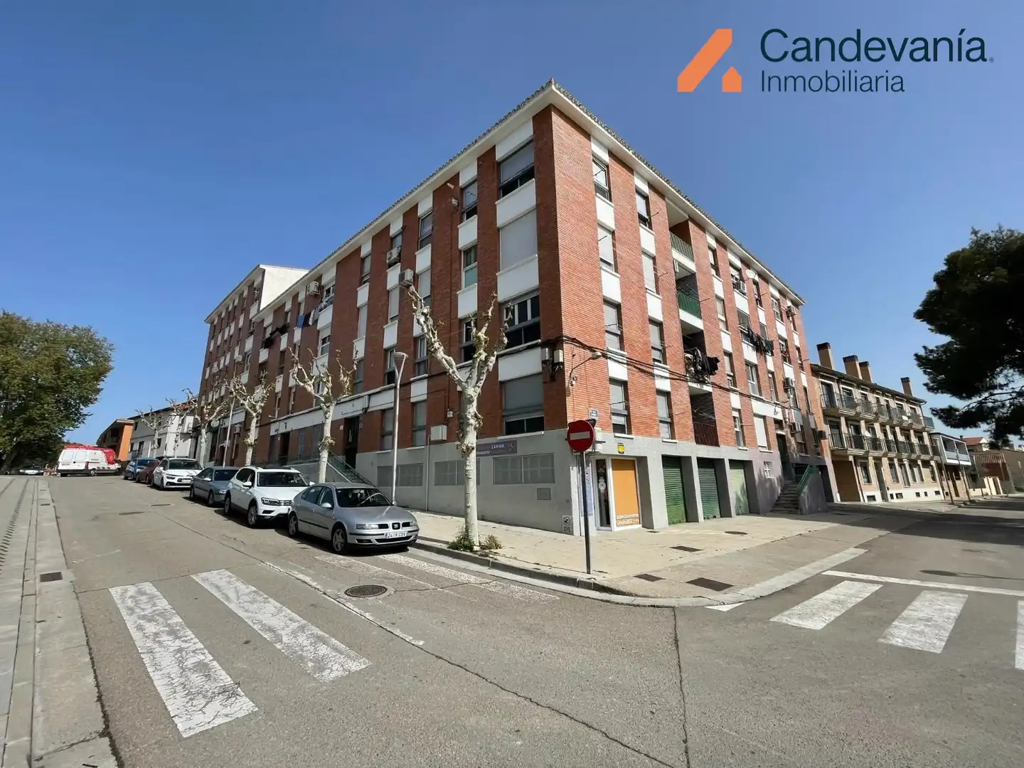 Vista exterior de Pis en venda en Zuera, Zaragoza