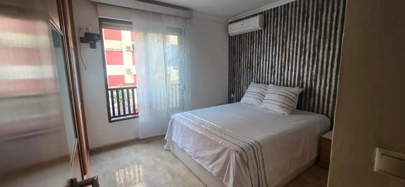 Schlafzimmer von Wohnung zum Verkauf in Valencia mit Klimaanlage, Heizung und Möbliert