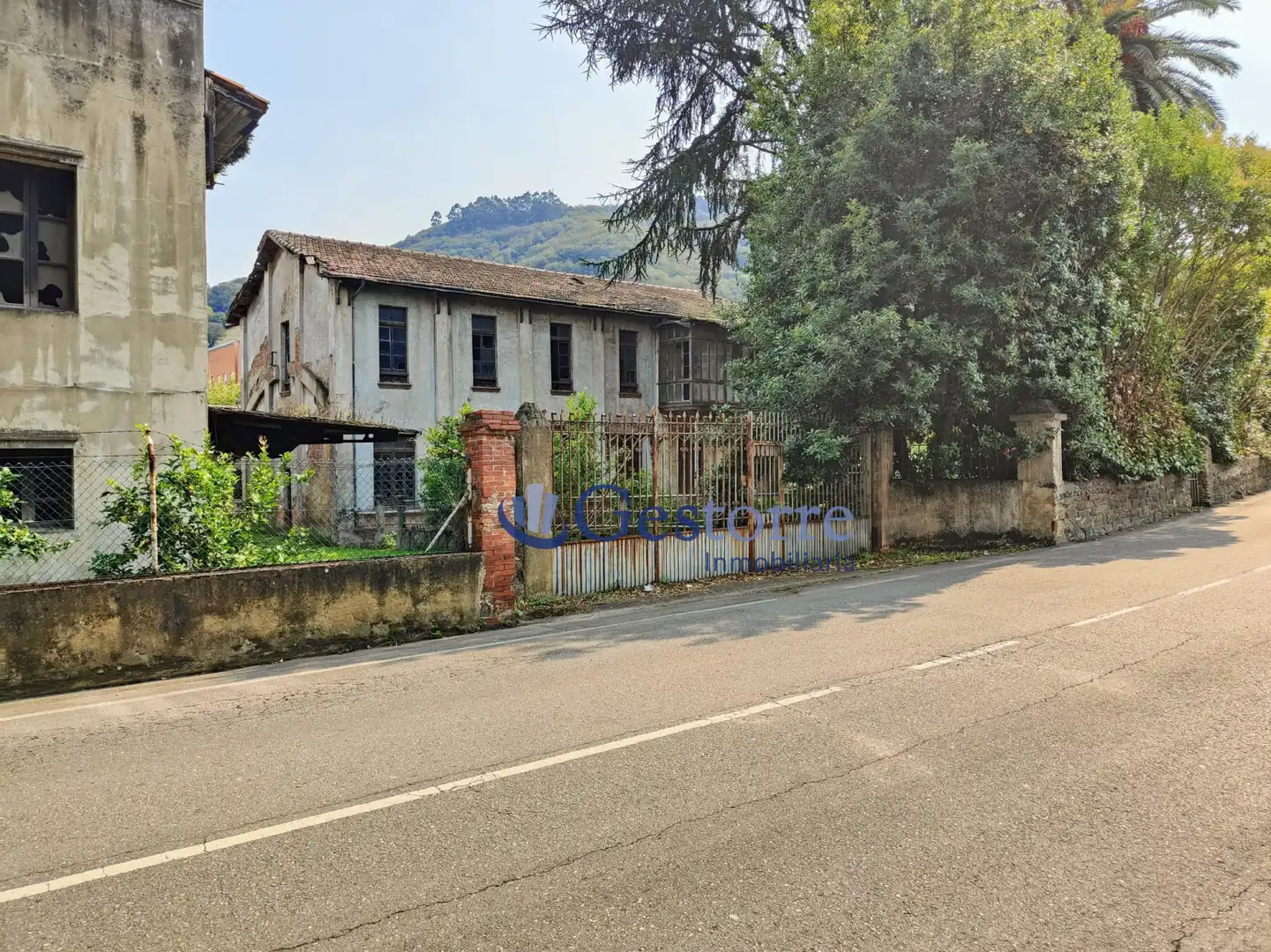 Lands and plots for sale in Mieres - CR GENERAL-UJO 70, imagen 4