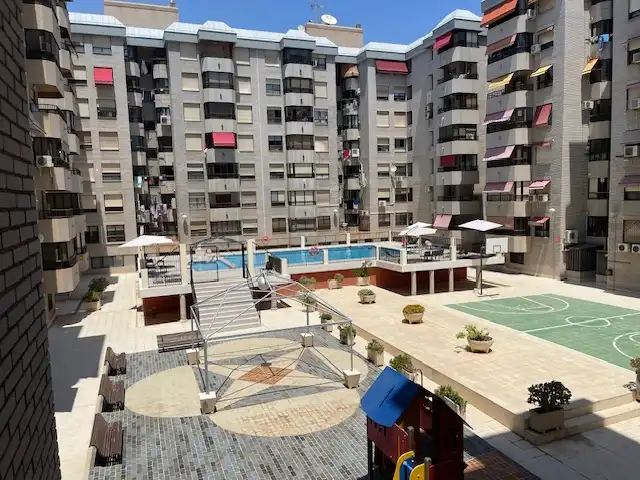 Swimming pool of Flat for sale in Alicante / Alacant  with Air Conditioner, Heating and Terrace