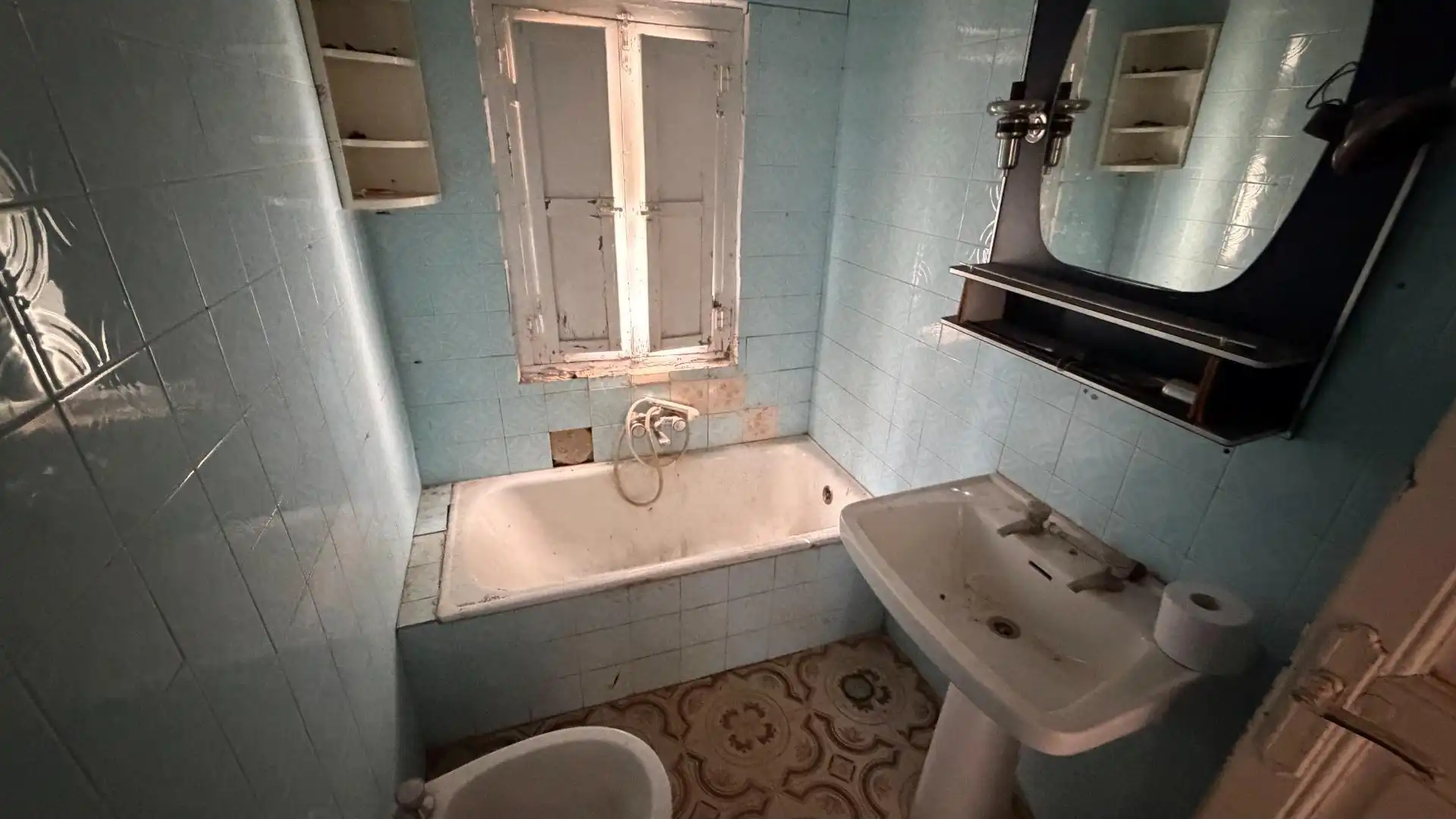 Bany de Casa o xalet en venda en Villafranca de los Caballeros amb Jardí privat i Terrassa