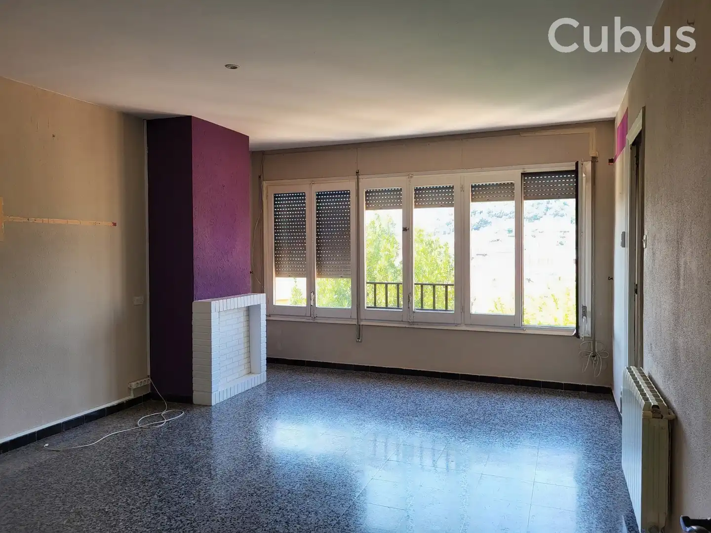 Living room of Flat for sale in Olot  with Terrace and Balcony