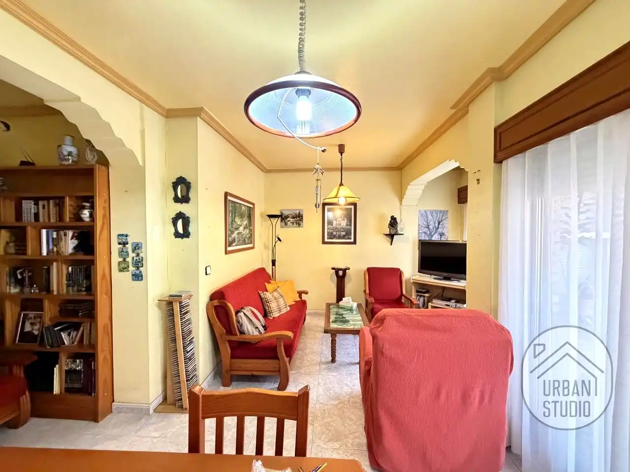 Living room of Flat for sale in Alicante / Alacant  with Air Conditioner, Furnished and Balcony