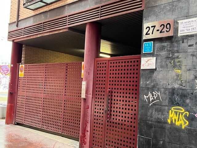 Exterior view of Garage for rent in  Zaragoza Capital