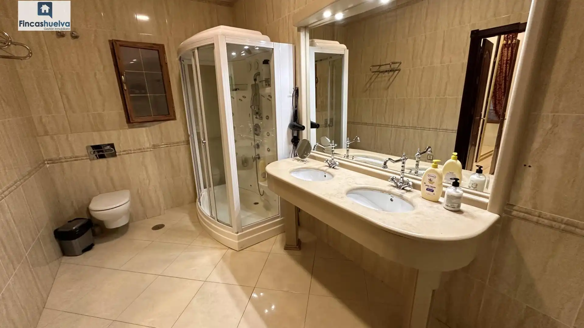 Bathroom of Houses for sale in Moguer  with Private garden, Terrace and Storage room