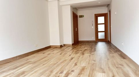 Foto 3 de Piso de alquiler en Llano, Gijón