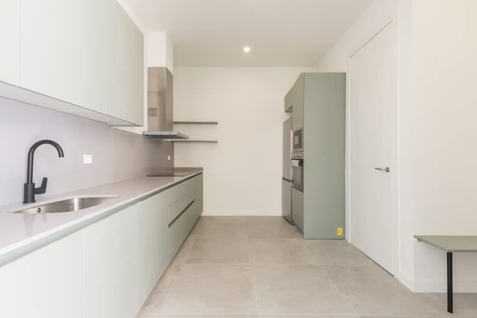 Cuina de Pis en venda en Barcelona amb Aire condicionat, Calefacció i Parquet