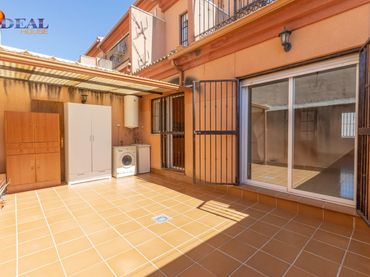 Terraced house with balcony for sale in Calle FRANCISCO DE GOYA 6