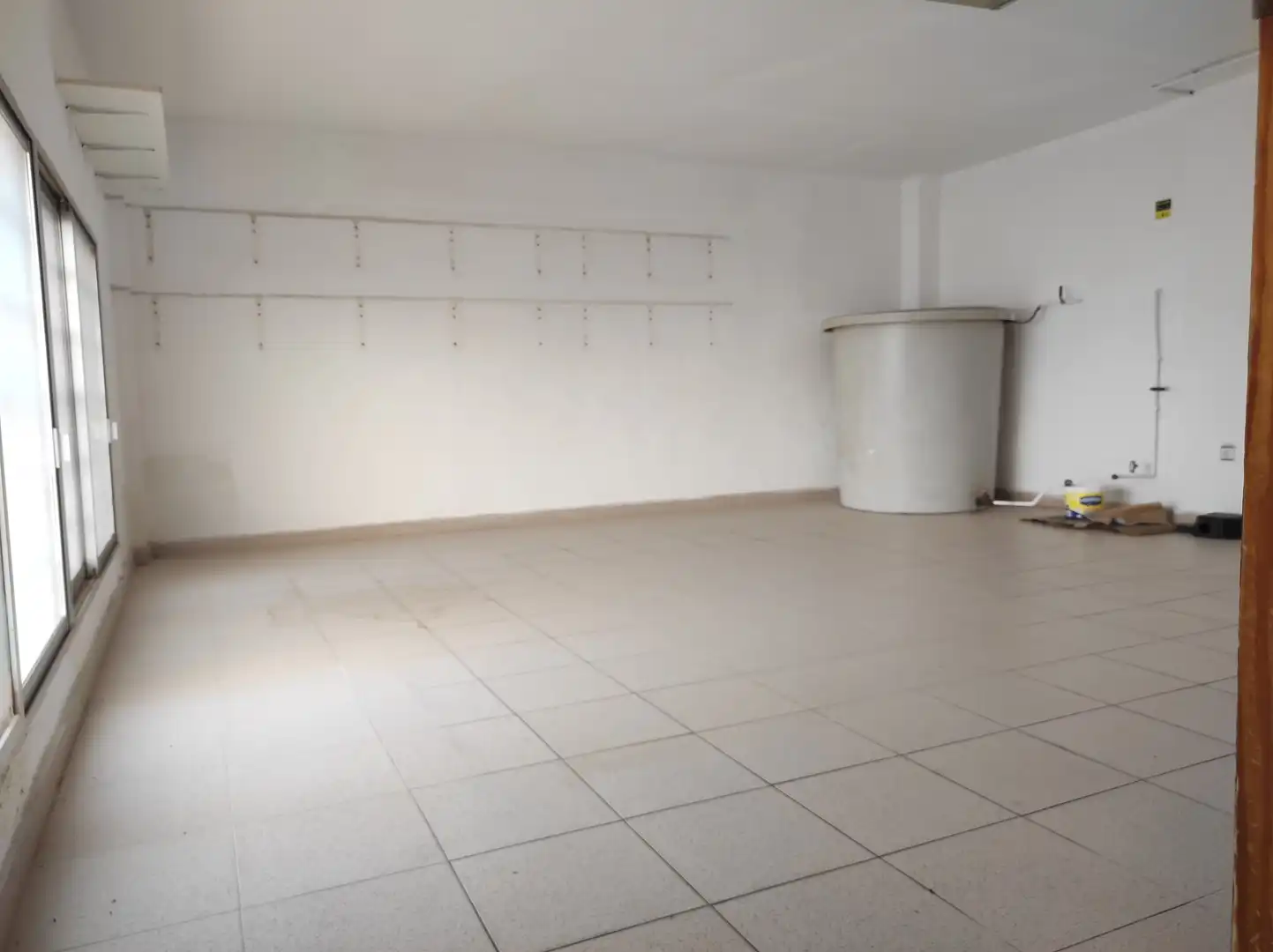 Local comercial en venda a Avenida Monteazahar 19, imagen 7