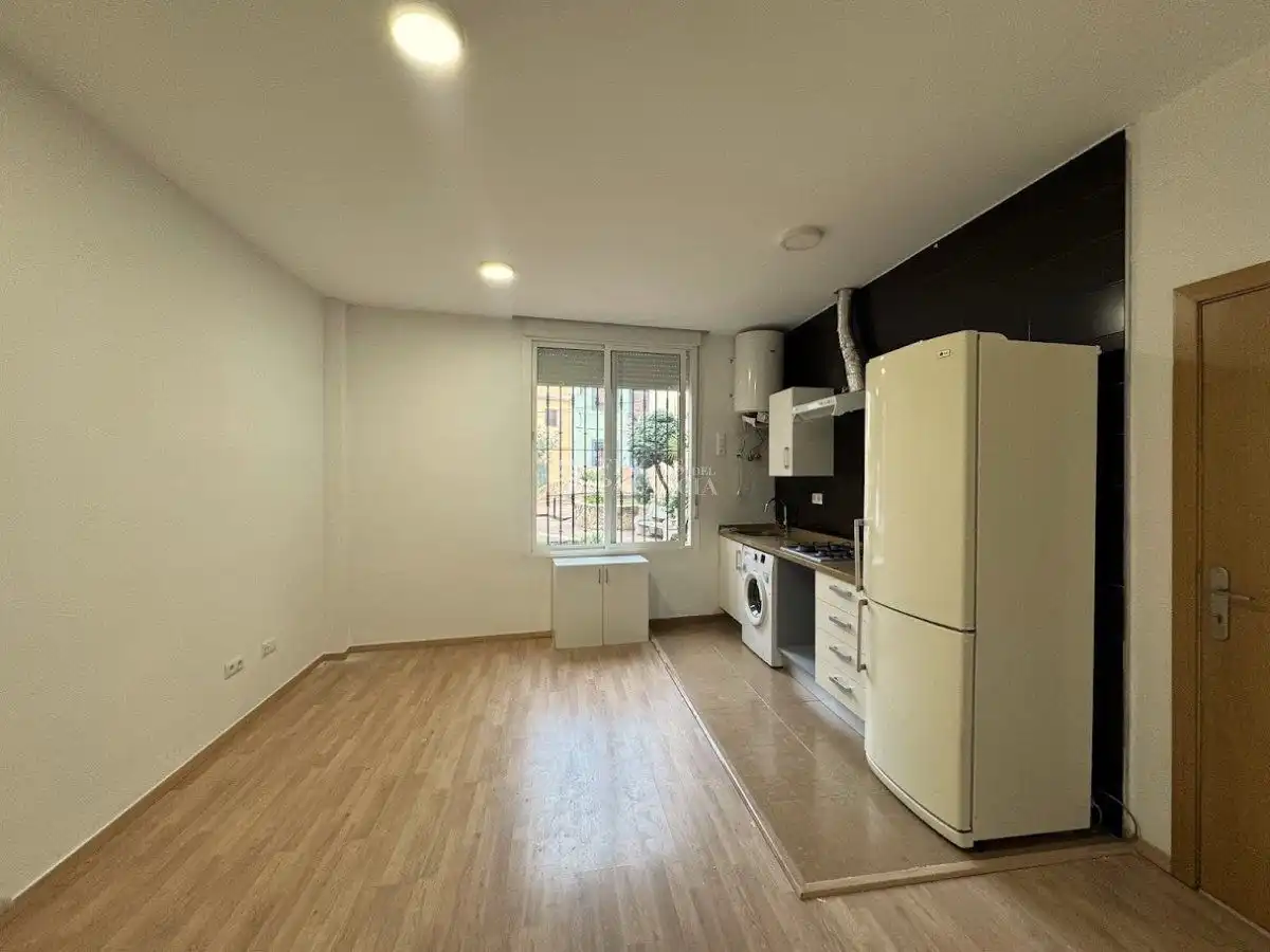 Habitación de Piso en venta en Estivella