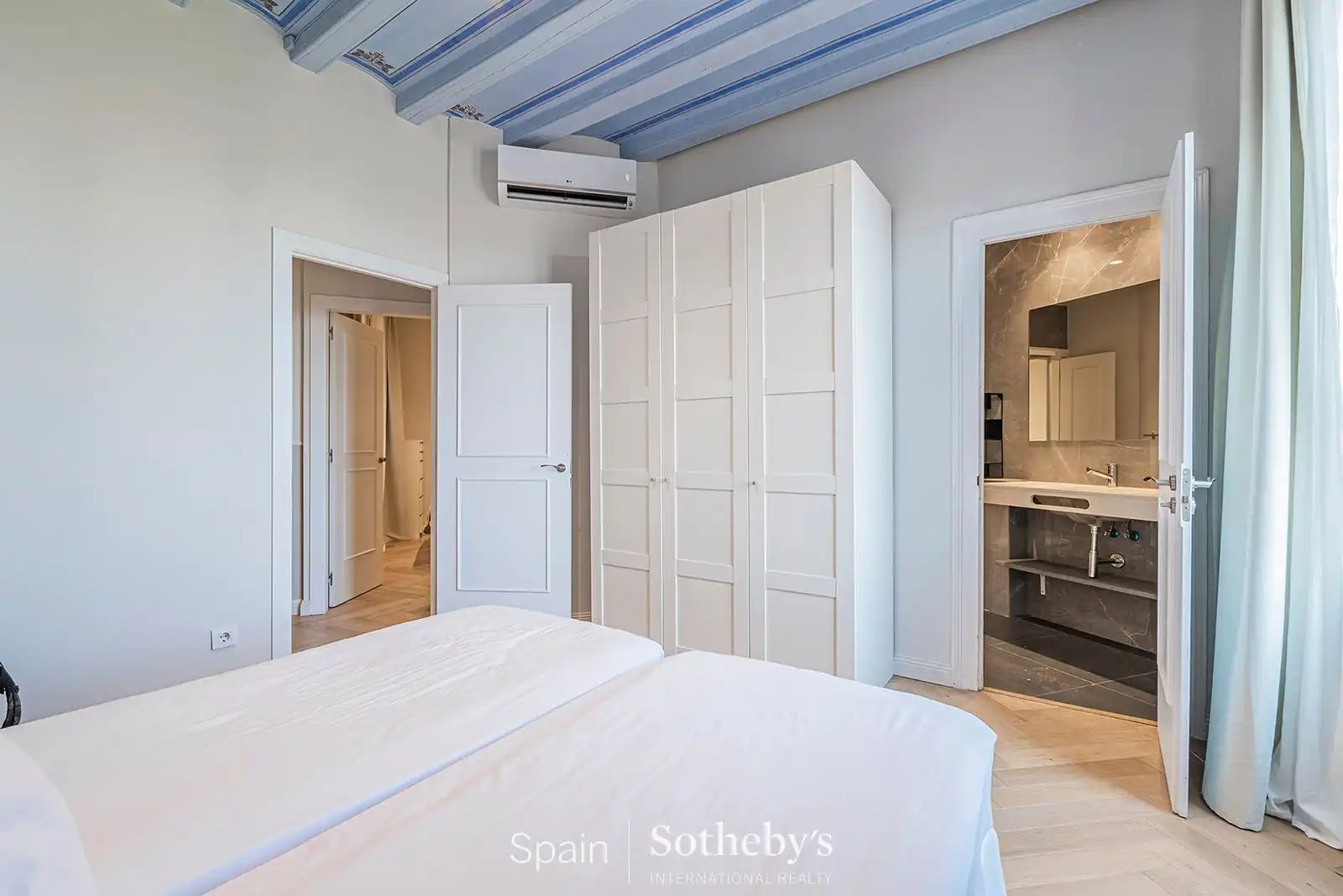 Apartamento con piscina en venta en Passeig Isabel II, imagen 23