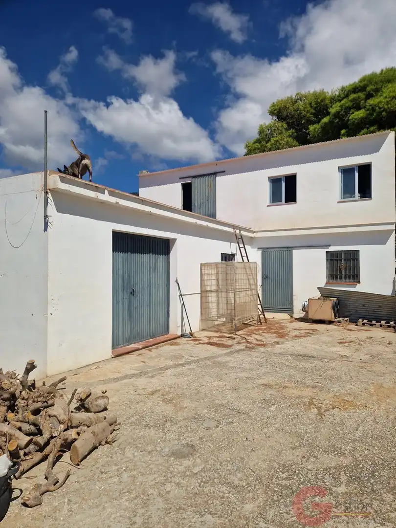Casa rústica con piscina en venta en Molvízar, imagen 7