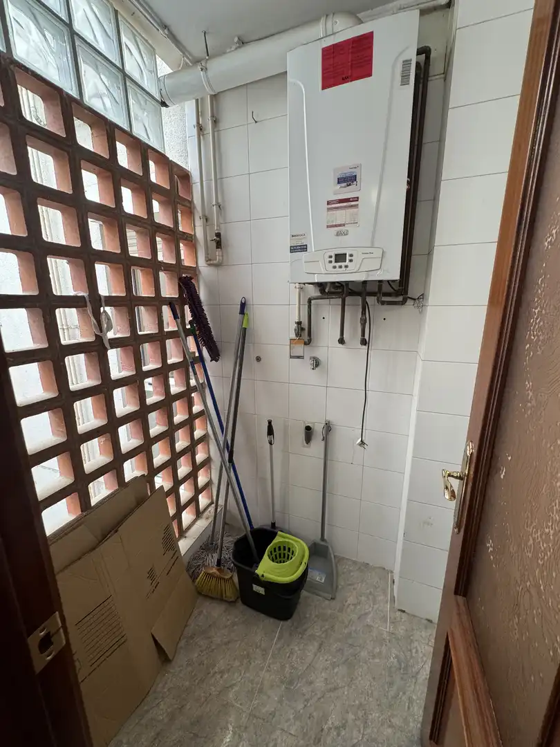 Piso en venta en Esparreguera con Calefacción y Horno