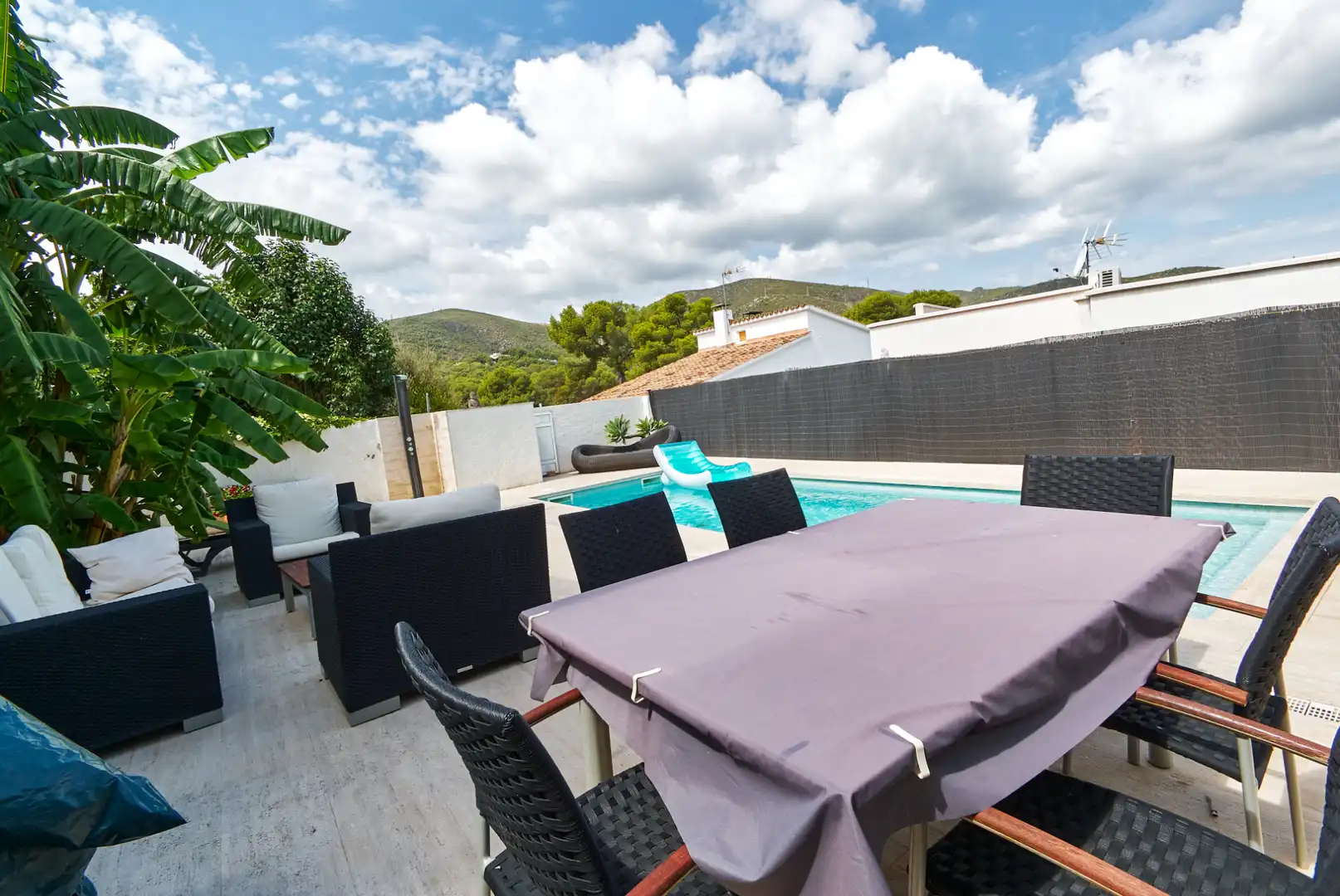 Garden of Houses for sale in Castelldefels  with Air Conditioner, Heating and Private garden