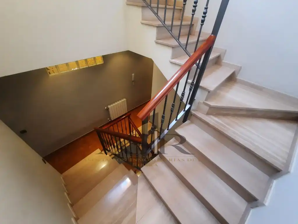 Haus mit Terrasse zur Miete in Casc Urbà, imagen 34