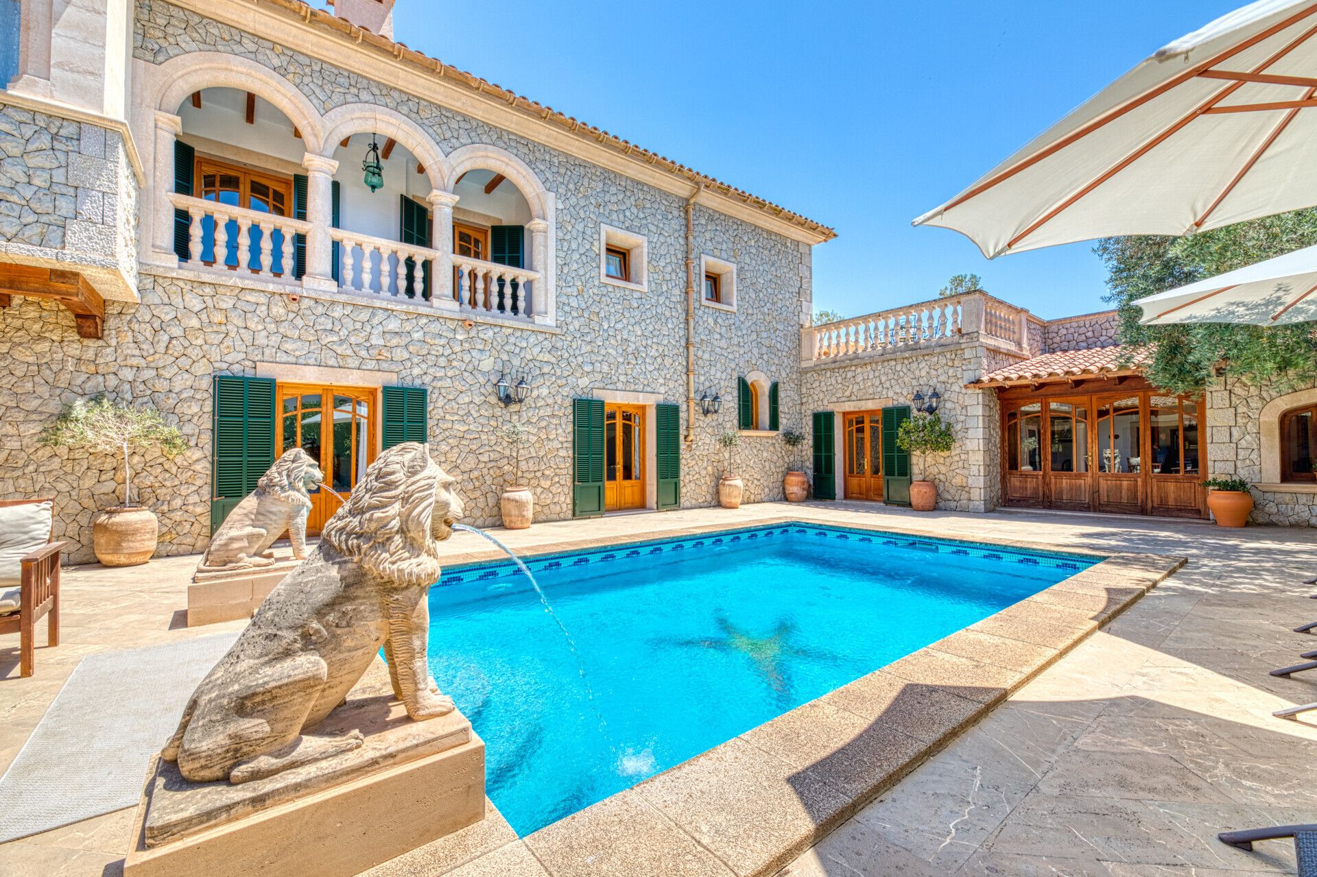 Piscina de Casa o chalet en venta en Calvià con Jardín privado