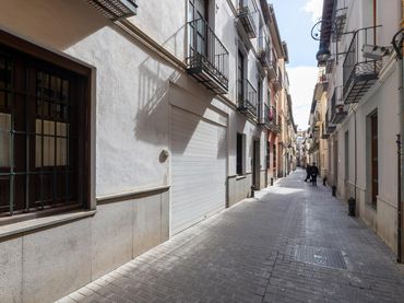 Doble amb ascensor en venda a Calle San Jacinto 5
