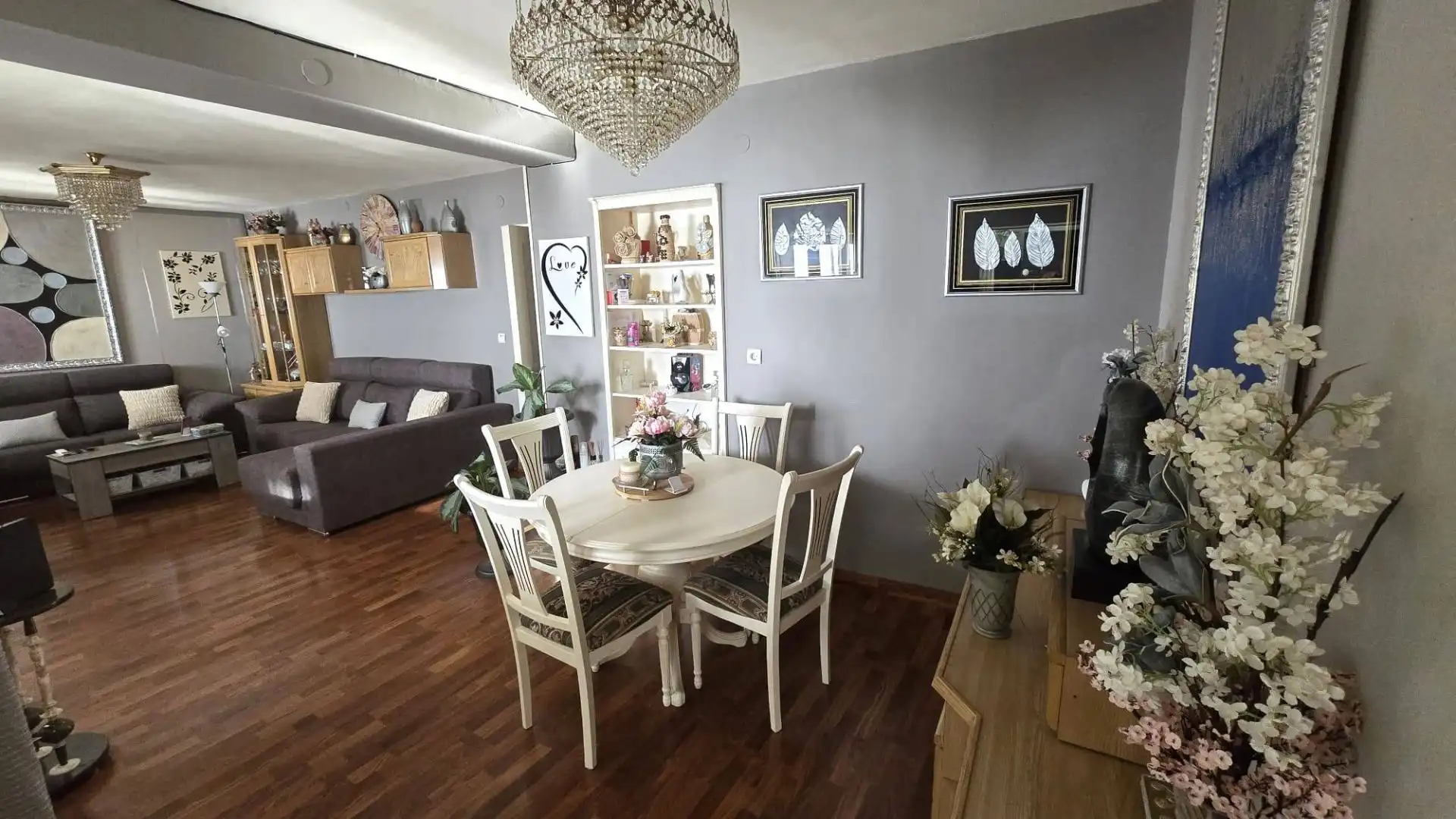 Comedor de Casa o chalet en venta en Pueyo de Santa Cruz con Aire acondicionado, Calefacción y Jardín privado
