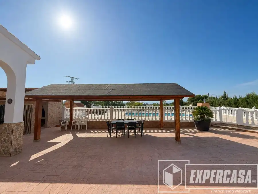 Terraza de Casa o chalet en venta en Llíria con Aire acondicionado, Trastero y Piscina