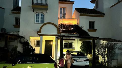 Foto 3 de Casa adosada en venta en Cancelada, Málaga