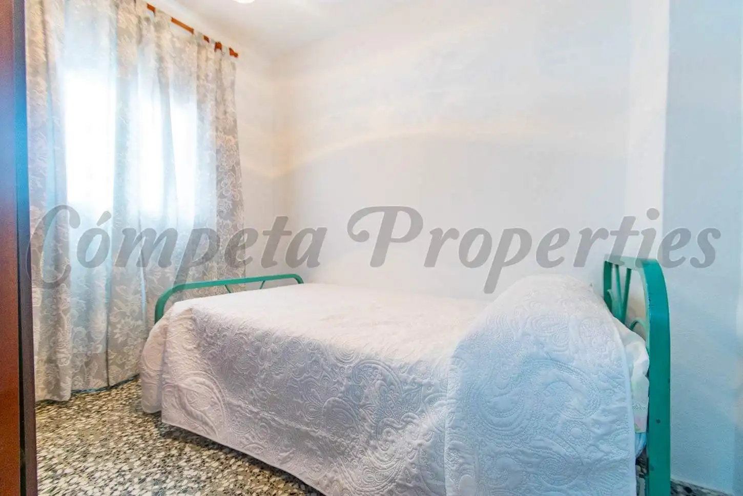 Casa amb terrassa en venda a Canillas de Albaida, imagen 9