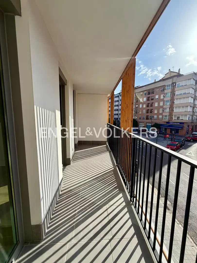Balcony of Flat for rent in Valencia  with Air Conditioner, Heating and Private garden