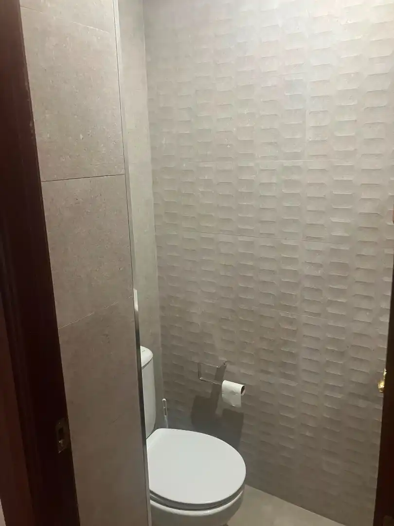 Bathroom of Flat for rent in Leioa  with Heating, Furnished and Oven