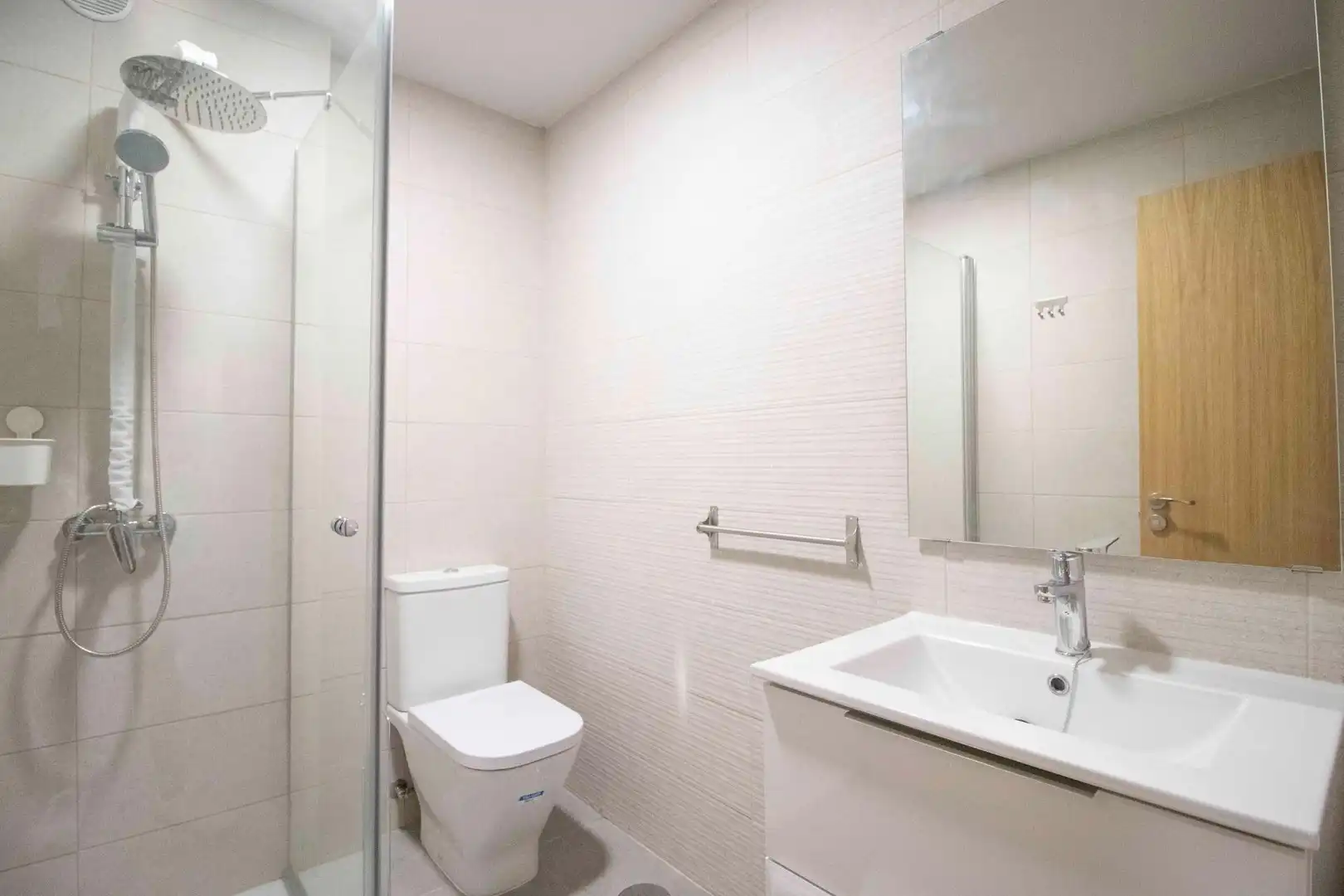 Badezimmer von Maisonette zum Verkauf in Arona mit Terrasse