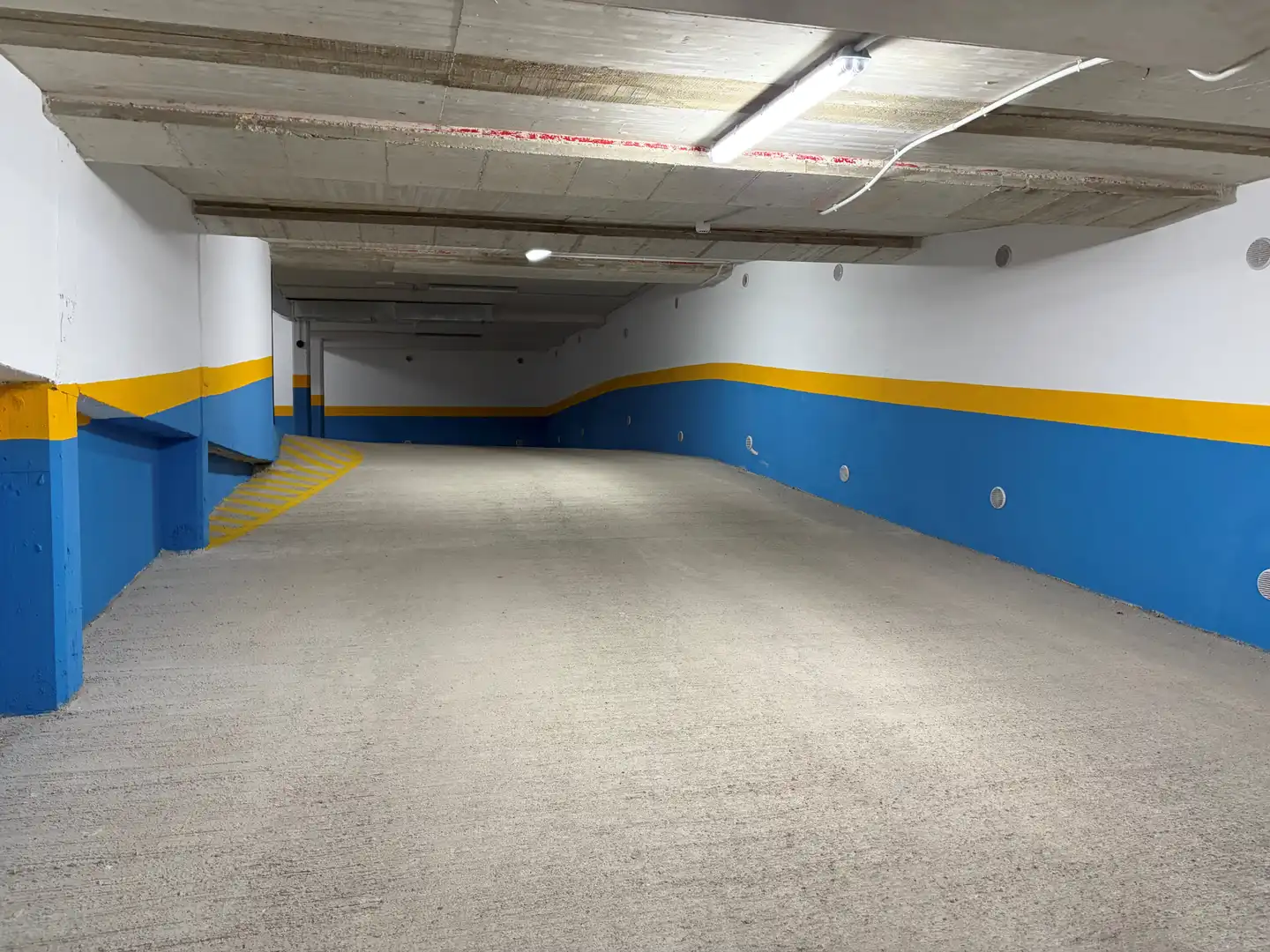 Parkplatz von Garage zum Verkauf in Alcalá de Henares