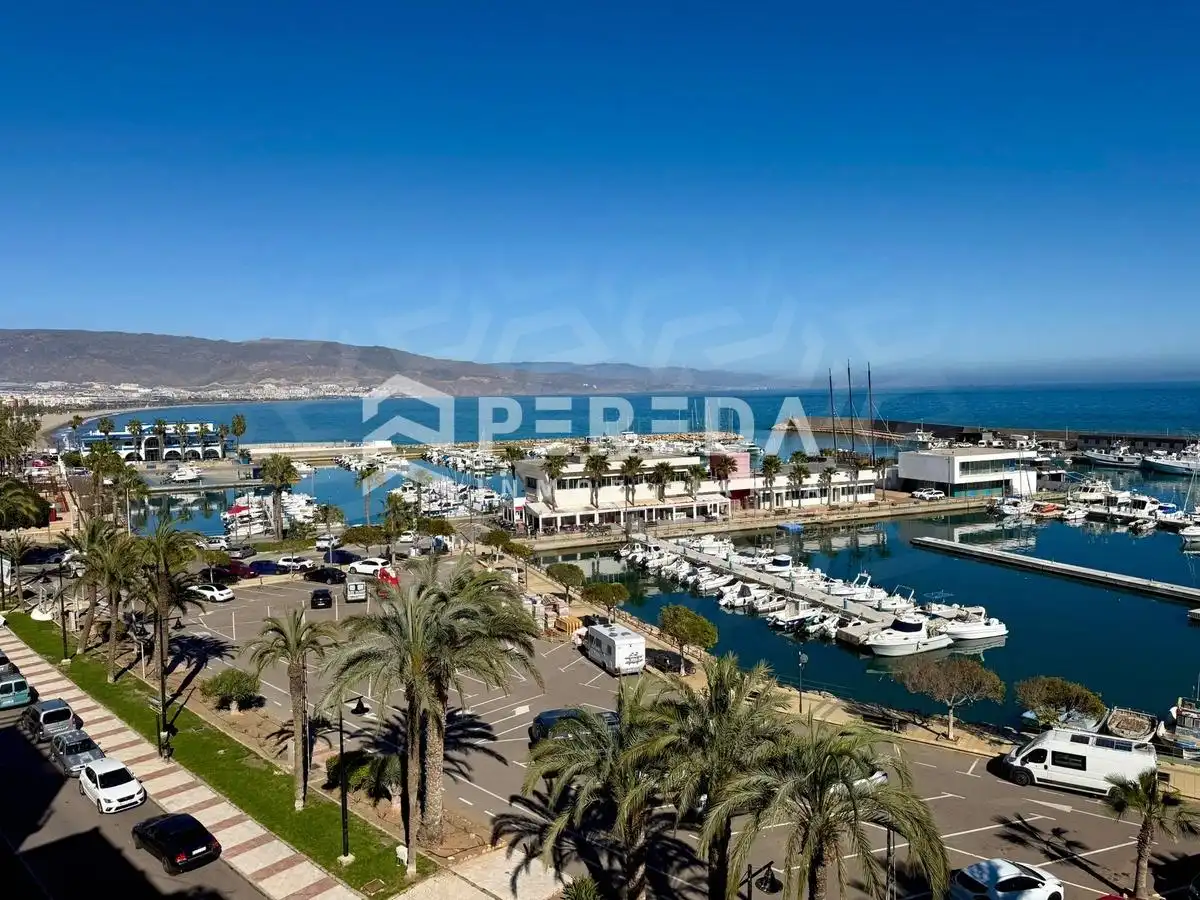 Vista exterior de Ático en venta en Roquetas de Mar con Terraza