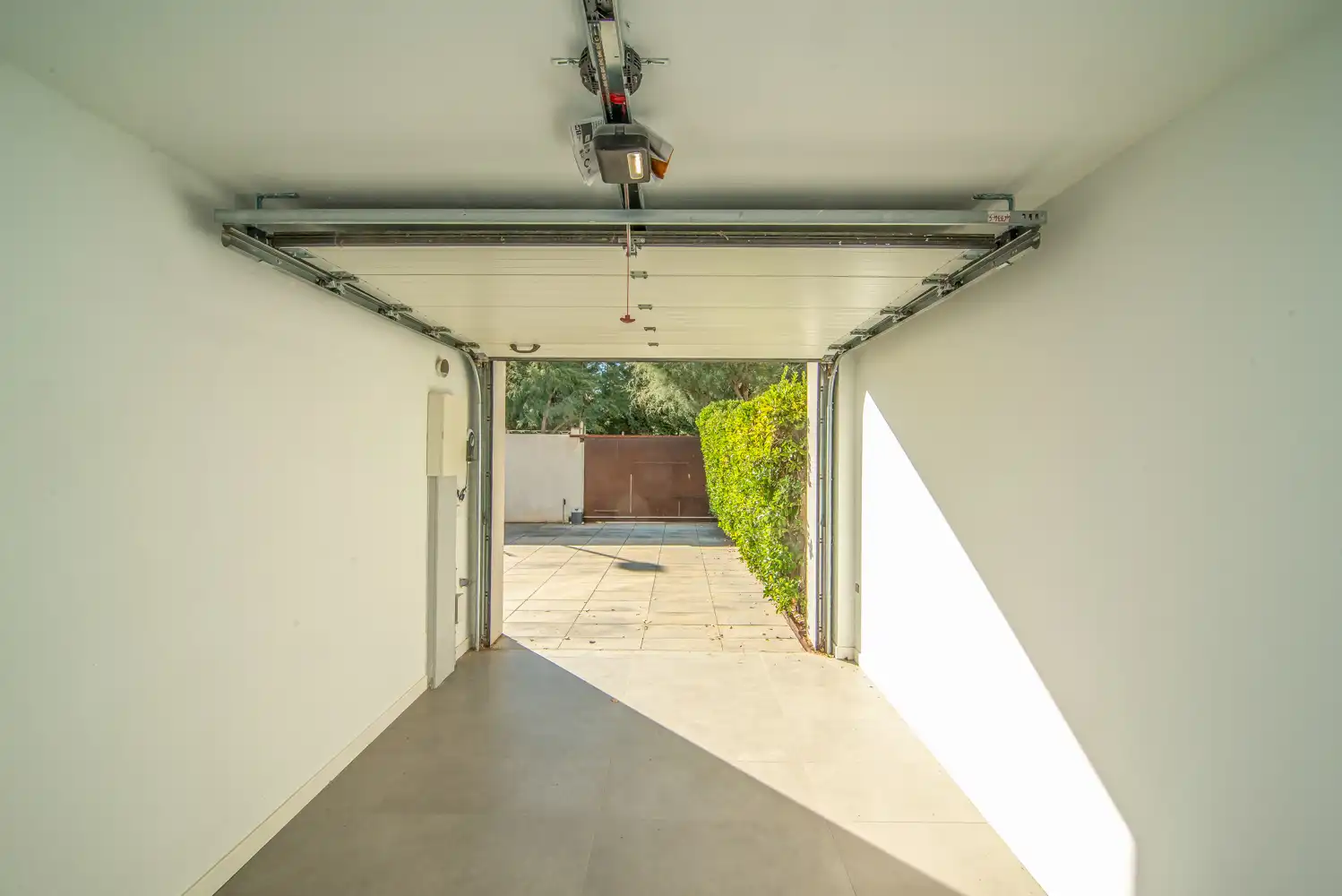 Parking de Casa o chalet en venta en L'Escala con Aire acondicionado, Calefacción y Jardín privado