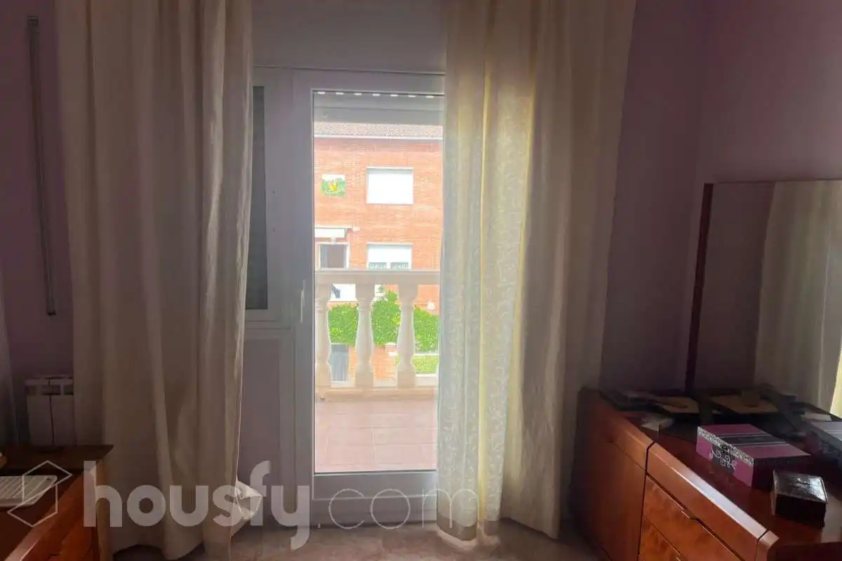 Bedroom of Houses for rent in Martorell  with Heating, Private garden and Terrace