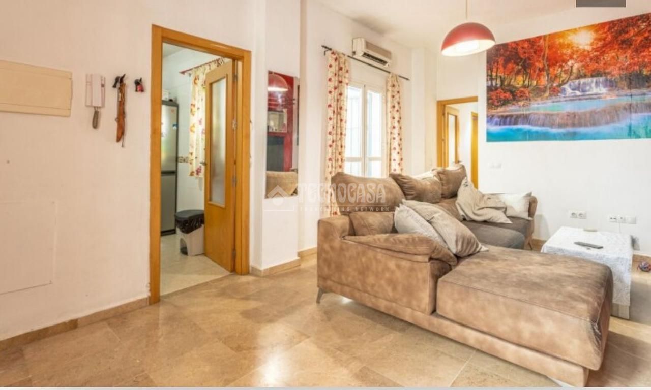Living room of Flat for sale in Alcalá de Guadaira  with Air Conditioner and Heating