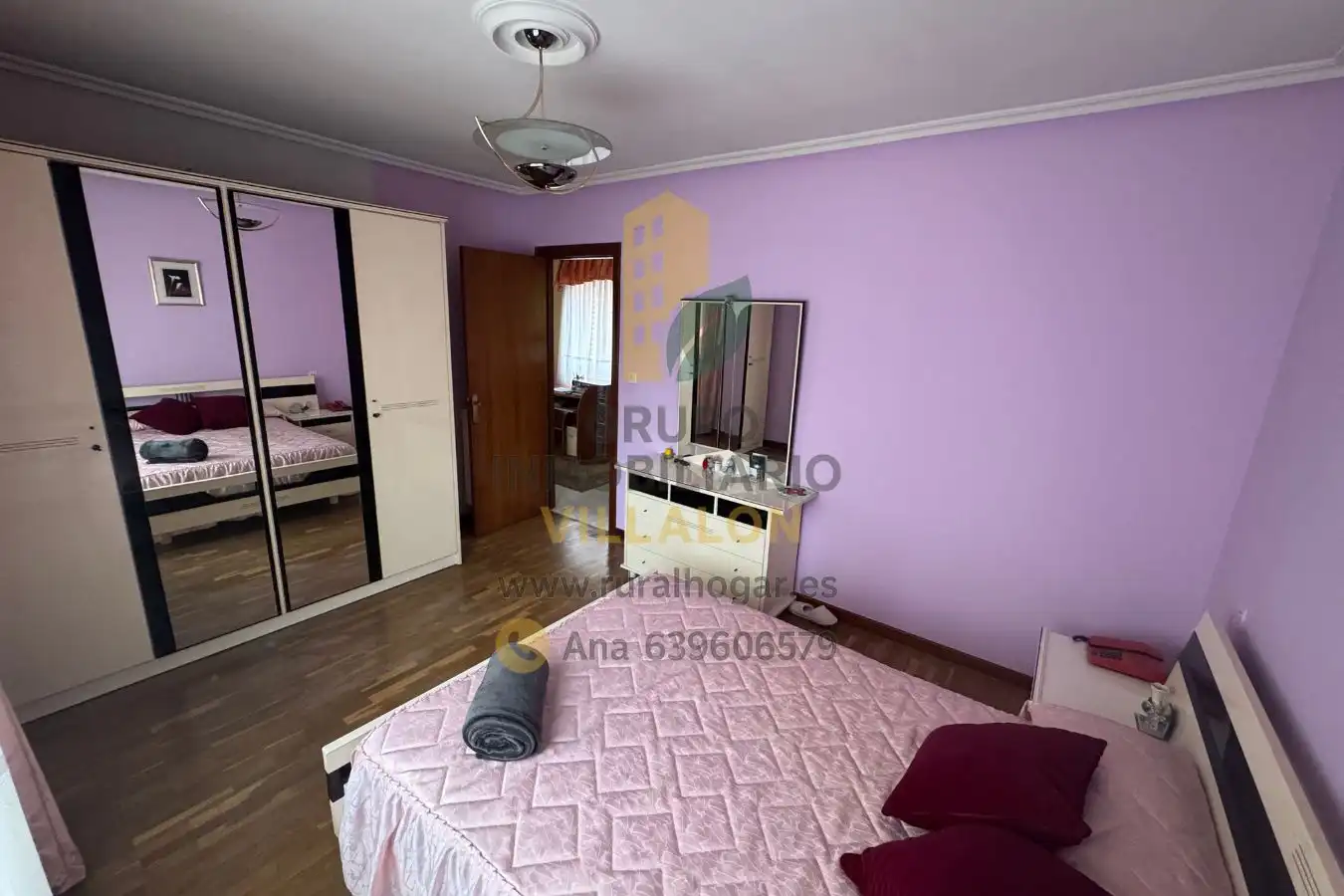 Bedroom of Flat for sale in León Capital   with Heating, Terrace and Furnished