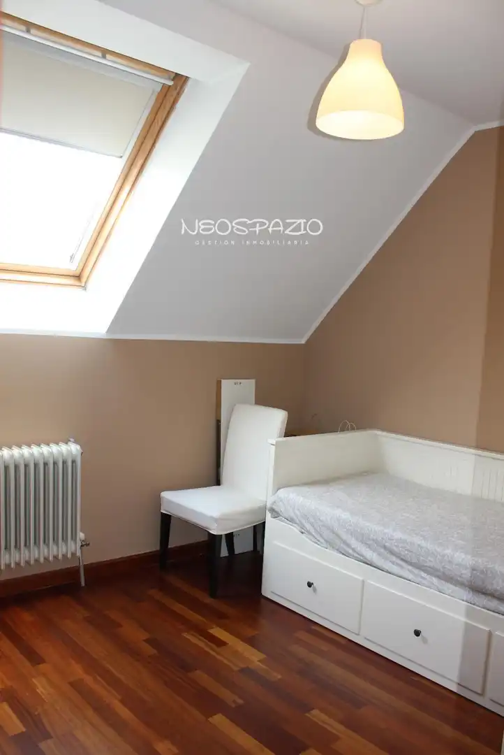Bedroom of Duplexes for sale in Lugo  with Heating, Parquet flooring and Terrace