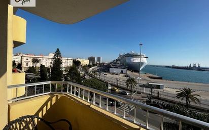 Bedroom of Flat for sale in  Cádiz Capital  with Air Conditioner, Terrace and Balcony