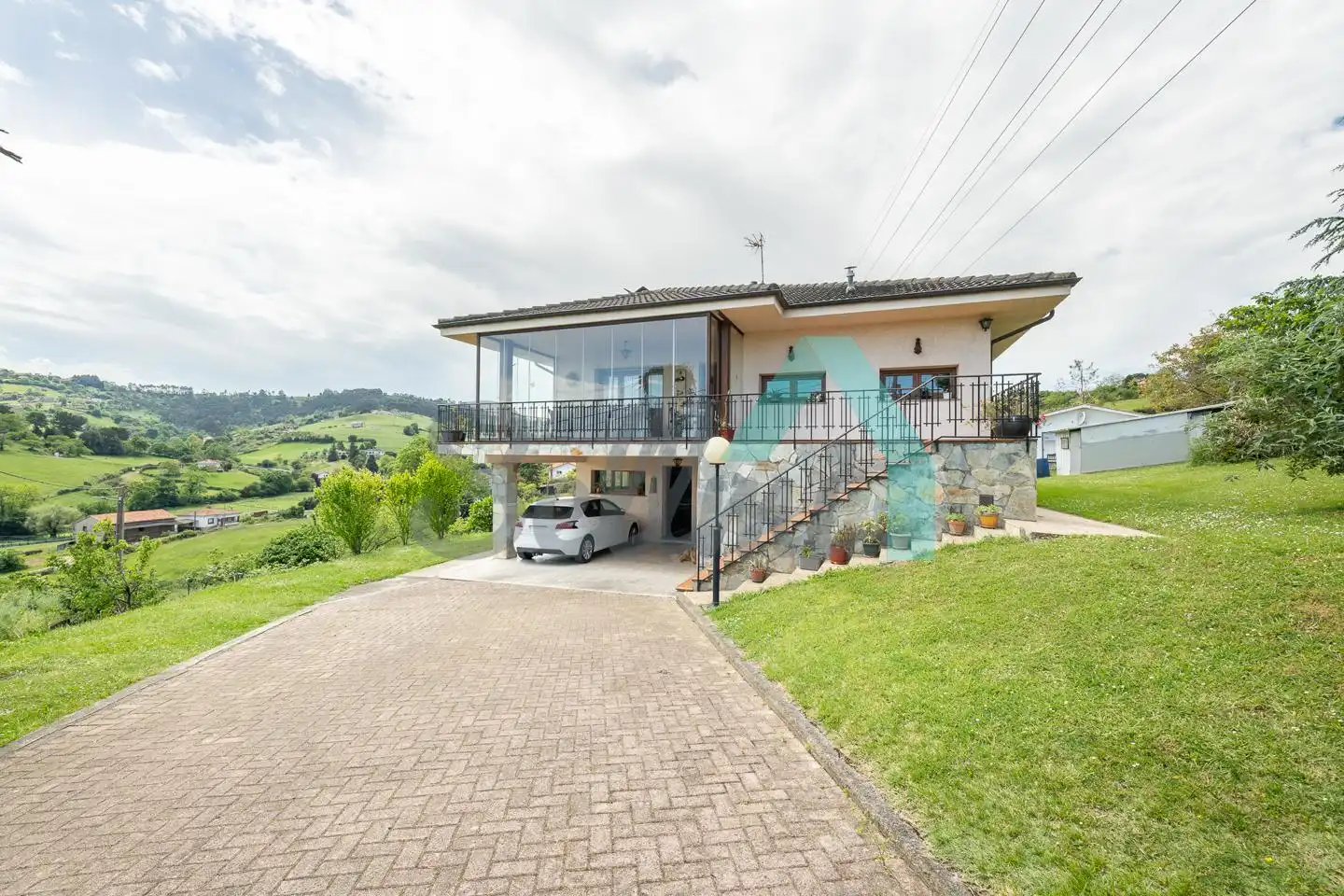 Exterior view of Houses for sale in Gijón   with Heating, Private garden and Terrace