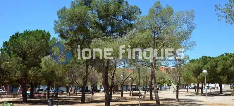 Casa adosada en venda en Sabadell amb Calefacció, Jardí privat i Terrassa