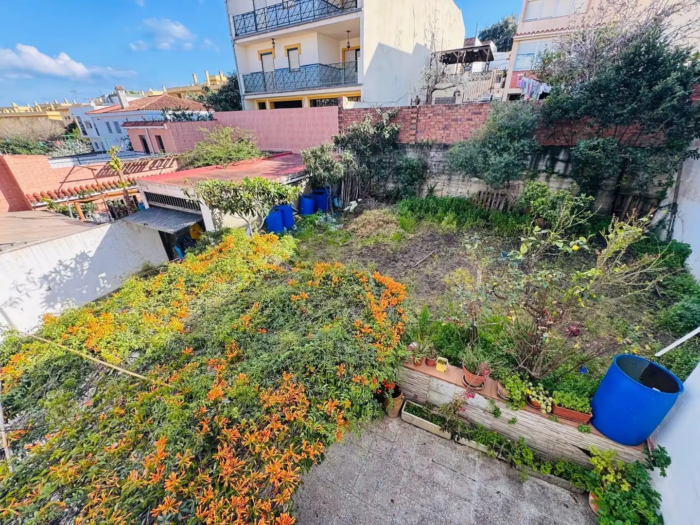 Houses for sale in Algeciras  with Storage room