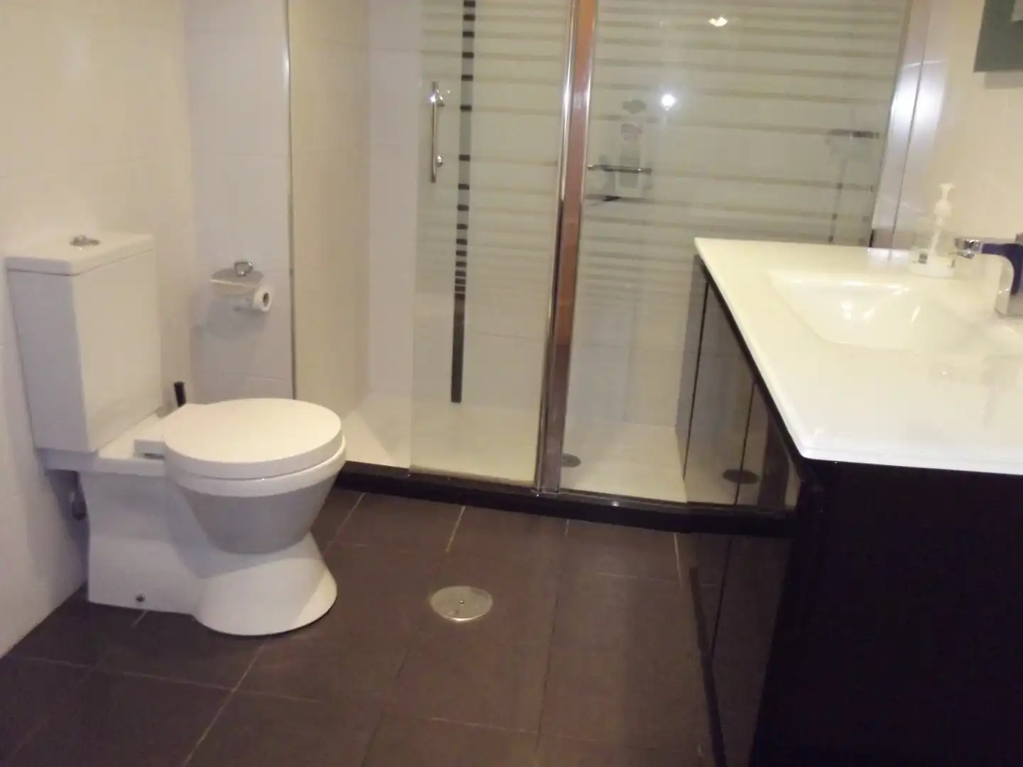 Badezimmer von Wohnung zum Verkauf in Almansa mit Heizung und Möbliert