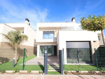 Casa con jardín en venta en Mar Menor Golf