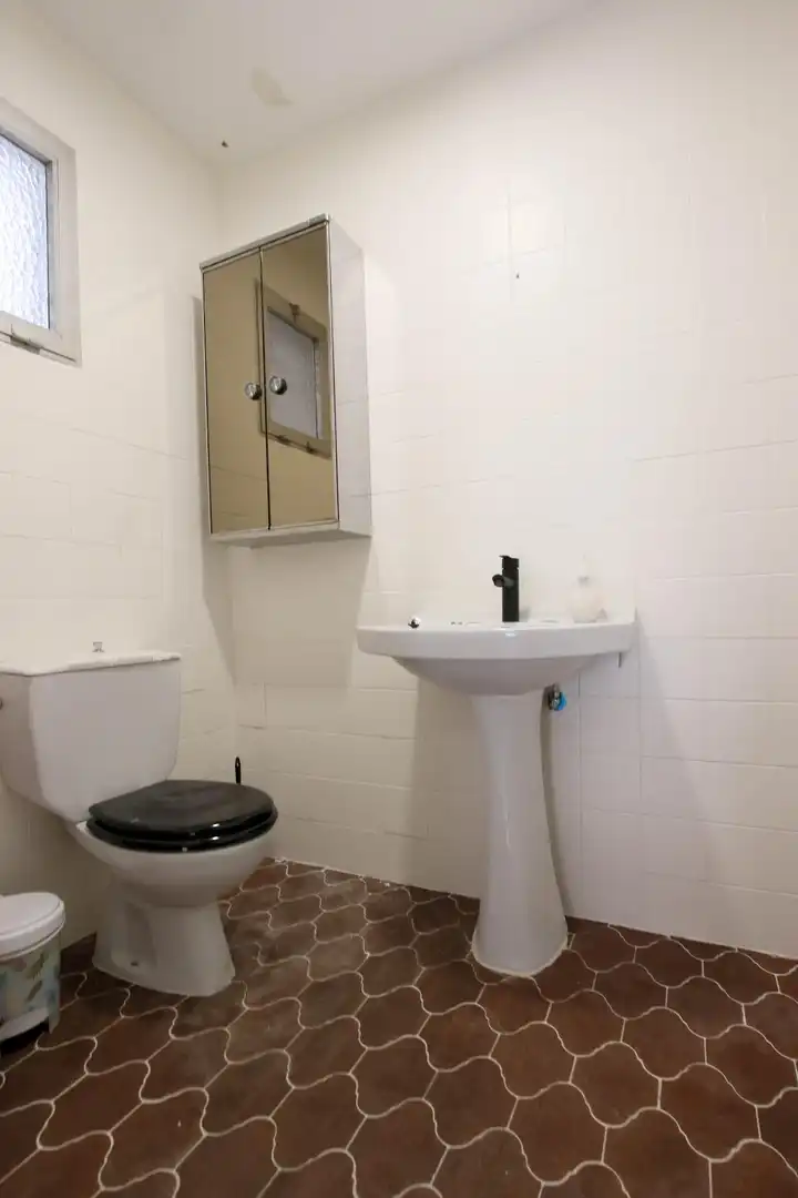 Baño de Piso de alquiler en Badajoz con Terraza y Amueblado