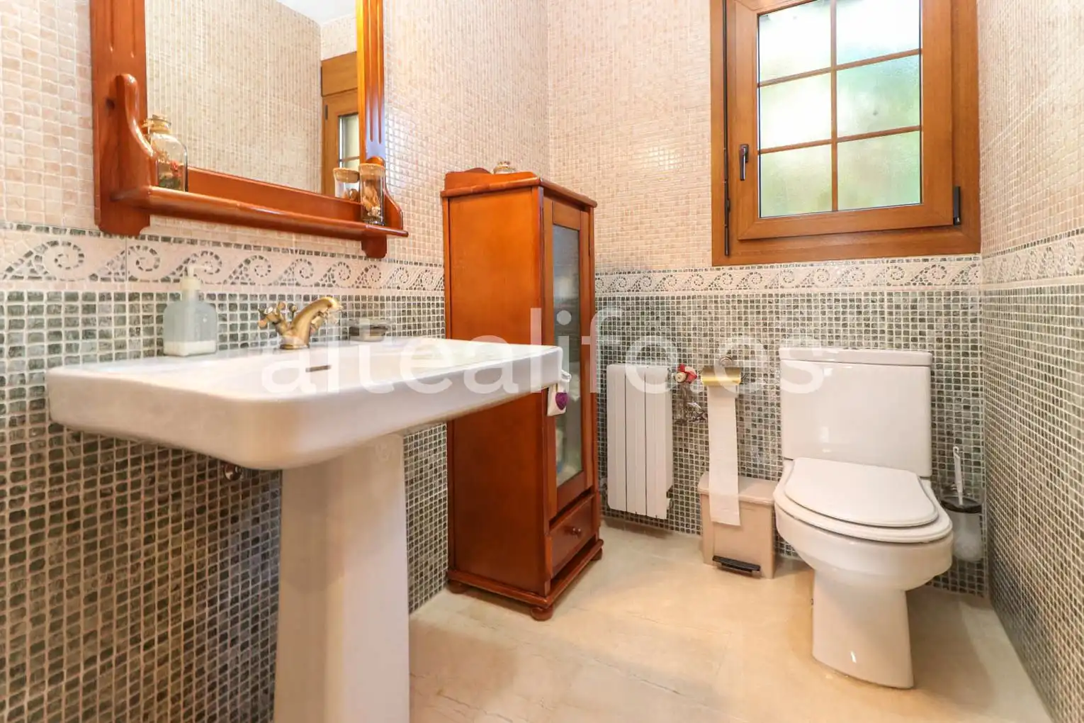 Baño de Casa o chalet en venta en La Nucia con Aire acondicionado, Calefacción y Jardín privado